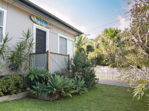 The Beach Shack - South Australia Travel 0
