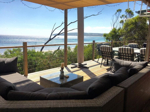 The Beach Shack - South Australia Travel 0