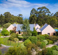 Parnella Accommodation - South Australia Travel