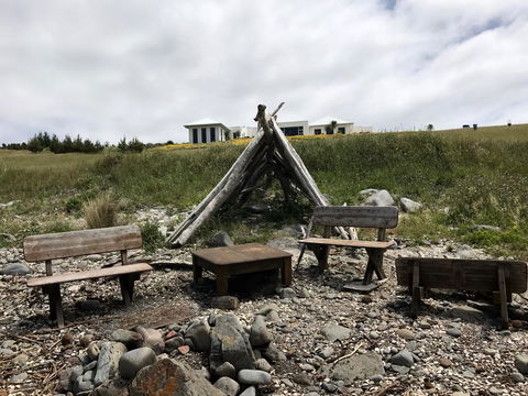 Saltwater - Absolute Oceanfront, Hot Tubs, Sauna, Fire Pits - South Australia Travel 9