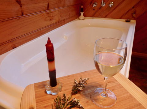 Eagles Rise Tasmania - South Australia Travel 18