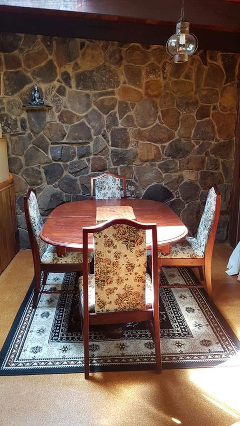 Whispering Hills Retreat - South Australia Travel 6