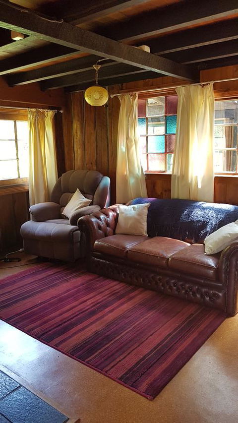 Whispering Hills Retreat - South Australia Travel 7