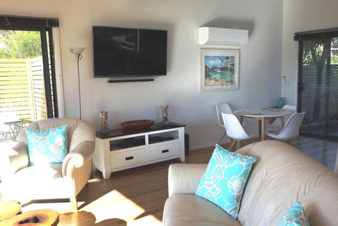 THE LOFT @ Bay Of Fires Seascape - South Australia Travel 13