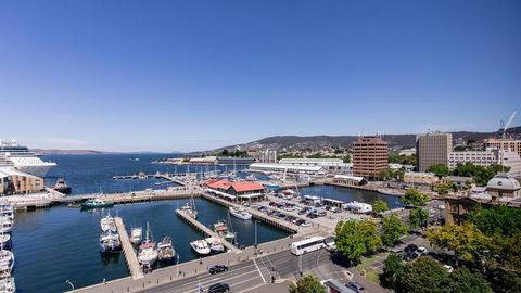 Hotel Grand Chancellor Hobart - South Australia Travel 1