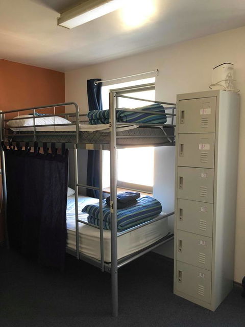 The Nook Backpackers - South Australia Travel 16