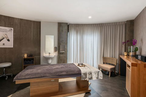 Peppers Silo - South Australia Travel 21