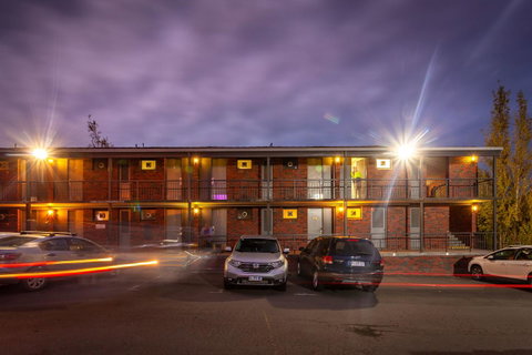 Mornington Inn - South Australia Travel 8