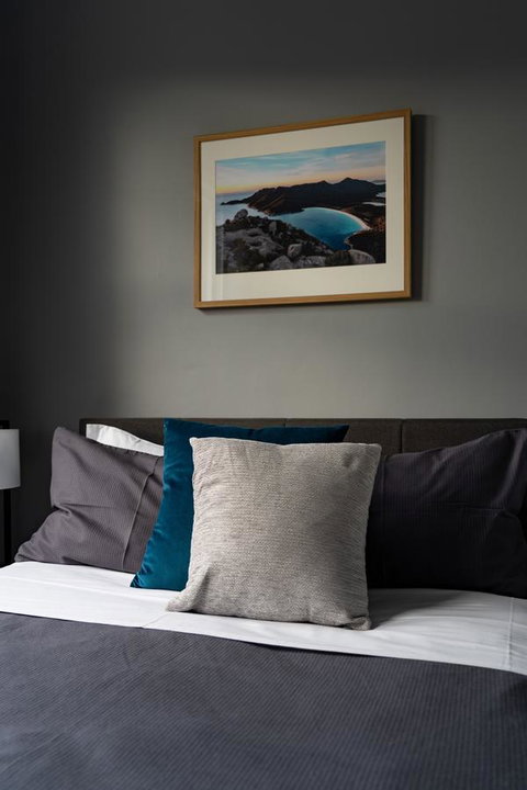 The Tasmanian Inn - South Australia Travel 5