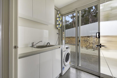 Lookout Point Guest House - South Australia Travel 20