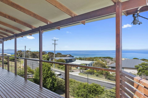 Zenith - South Australia Travel 24