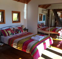 The Tree House - South Australia Travel