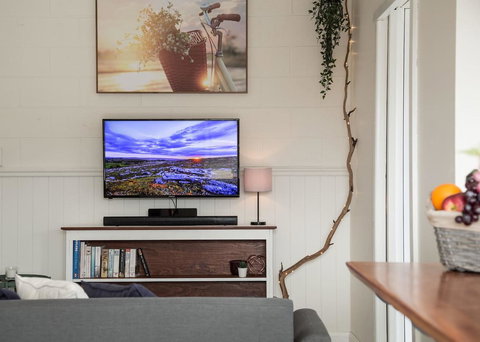 New Aptmnt Only 5 Mins To Mona Gallery - South Australia Travel 4