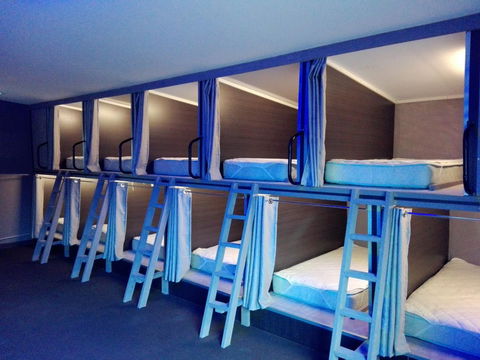 Swansea Backpacker Lodge - South Australia Travel 7