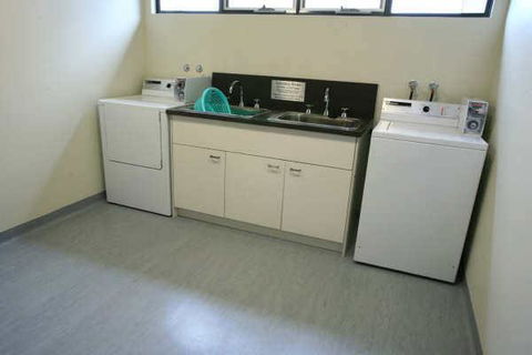 Swansea Backpacker Lodge - South Australia Travel 16