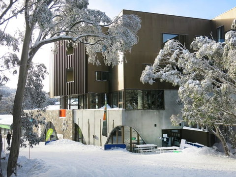 Buller Central Hotel - South Australia Travel 6