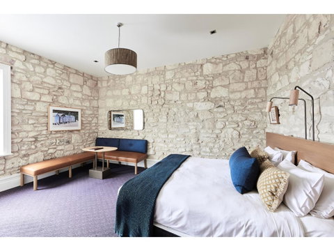 Hotel Sorrento - South Australia Travel 8
