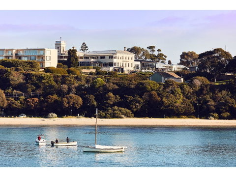 Hotel Sorrento - South Australia Travel 19