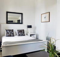 The Royal Hotel Mornington - South Australia Travel
