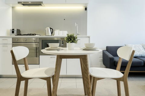 Mono Apartments On Franklin Street - South Australia Travel 12