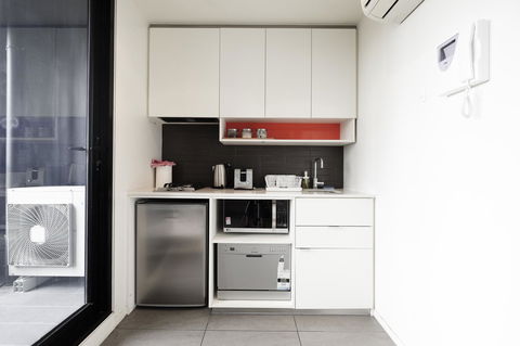 Mono Apartments On Franklin Street - South Australia Travel 7