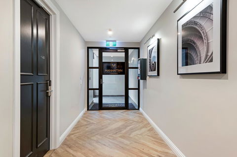 Manhattan Apartments - Caulfield North - South Australia Travel 33