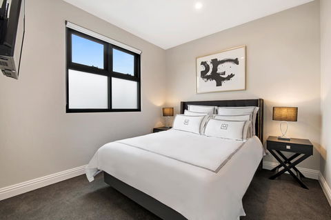 Manhattan Apartments - Caulfield North - South Australia Travel 8
