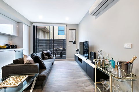 Manhattan Apartments - Caulfield North - South Australia Travel 5
