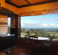 A Cottage with a View at Tudor Ridge - South Australia Travel