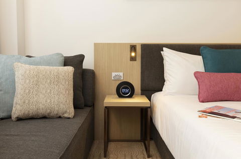 Ibis Melbourne Central - South Australia Travel 33