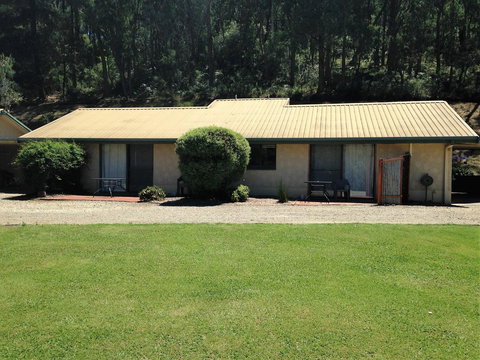 Snow View Holiday Units - South Australia Travel 1