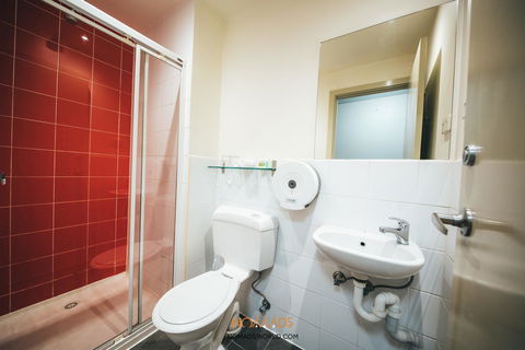 Nomads Melbourne Backpackers - South Australia Travel 17
