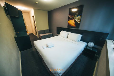 Nomads Melbourne Backpackers - South Australia Travel 18