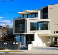 Whitehorse Apartments Hotel - South Australia Travel