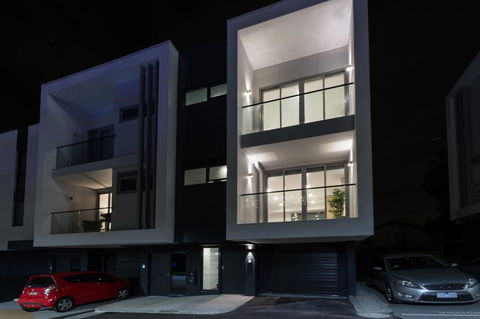 Doncaster Private Collection 2 Bed Townhouse@Pearl - South Australia Travel 14