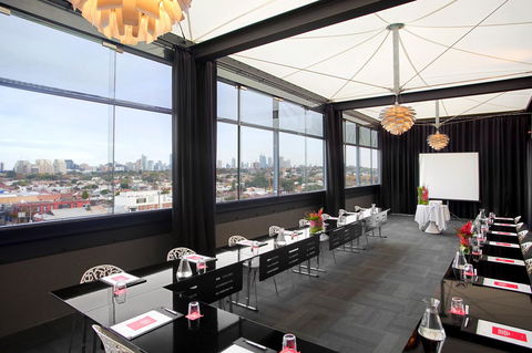 The Cullen Melbourne - Art Series - South Australia Travel 25