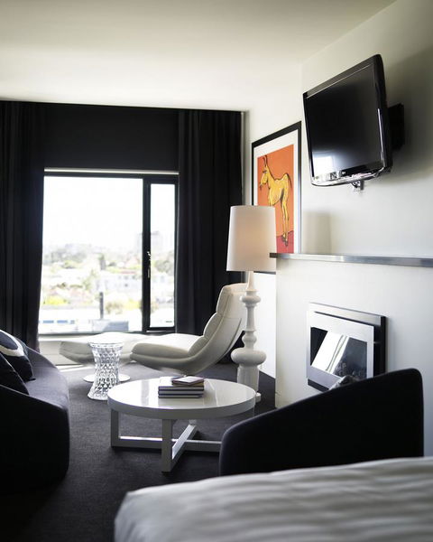 The Cullen Melbourne - Art Series - South Australia Travel 13
