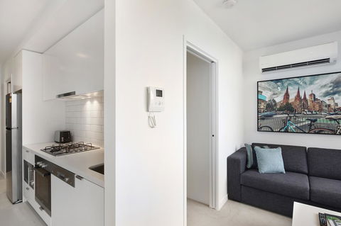 Experience Bella Hotel Apartments - South Australia Travel 39