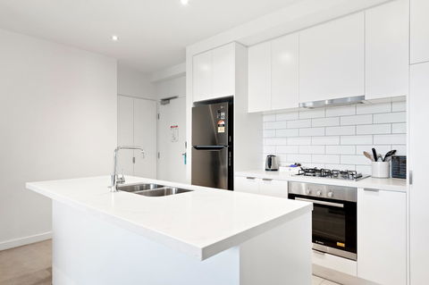 Experience Bella Hotel Apartments - South Australia Travel 8