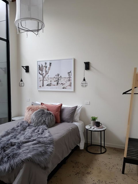 THE WAREHOUSE APARTMENTS - South Australia Travel 0