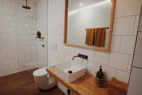 THE WAREHOUSE APARTMENTS - South Australia Travel 10