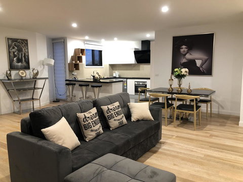 Apartments In Phillip Island Towers - Block C - South Australia Travel 0