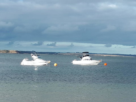 Apartments In Phillip Island Towers - Block C - South Australia Travel 11
