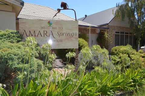 Amara Springs Guest House - South Australia Travel 0