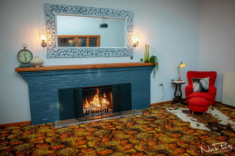 Amara Springs Guest House - South Australia Travel 9