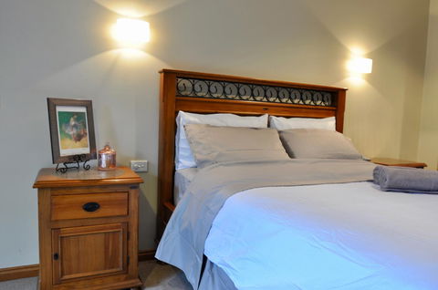 Crimea Retreat - South Australia Travel 7