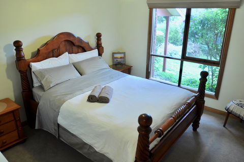 Crimea Retreat - South Australia Travel 8