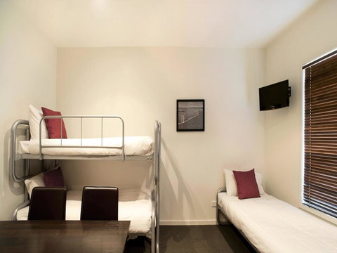 The Waves Apartments - South Australia Travel 30