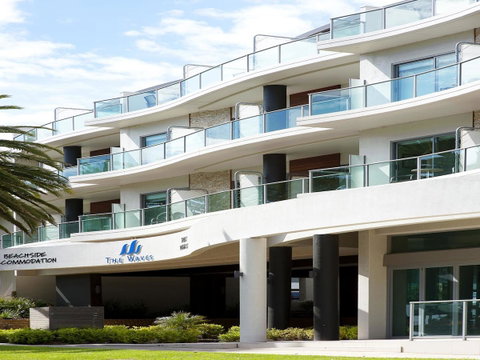 The Waves Apartments - South Australia Travel 21