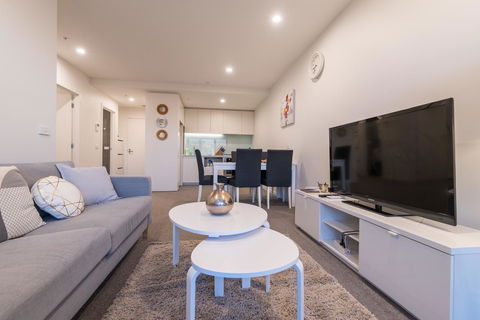 Guest House In Melbourne - South Australia Travel 4